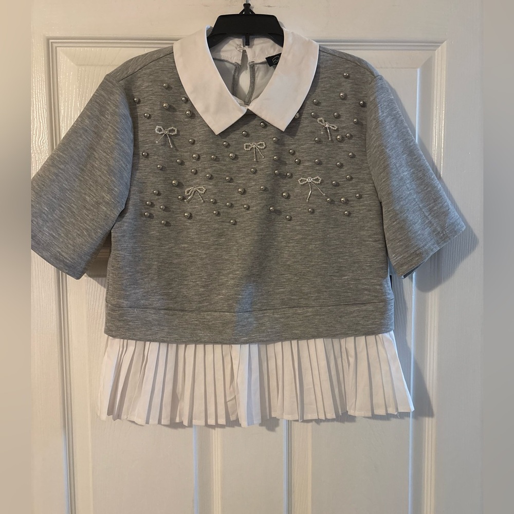 (NWT) Gray and White Top with Pearl Accents